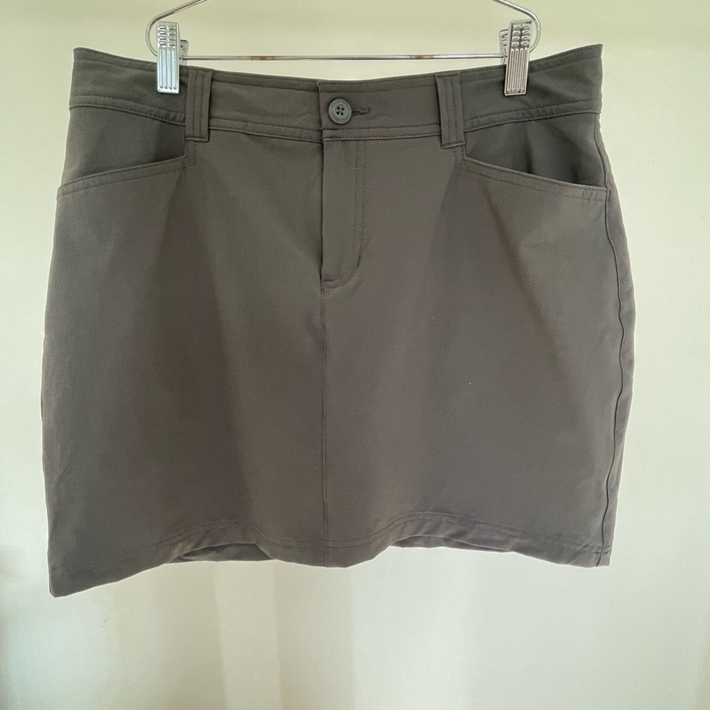 Eddie Bauer Skort 8